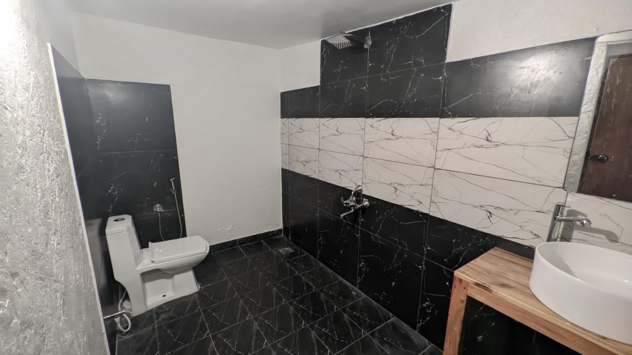 Nebo Hotel Варкала Екстериор снимка